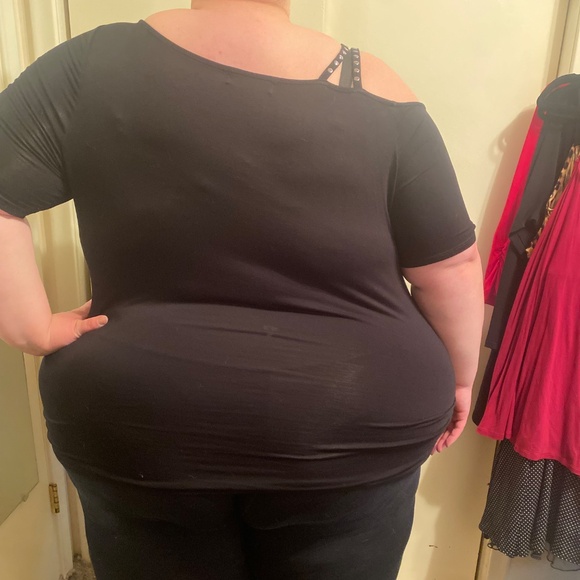 Addition Elle Plus-Size Off Shoulder Cut-Out Top, Black, Size 4X - Picture 2 of 2